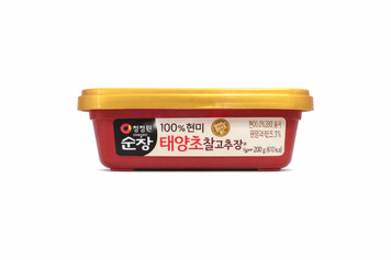 Паста з соєвих бобів та червоного перцю Gochujang Daesang 200г (гостра) 3289 фото