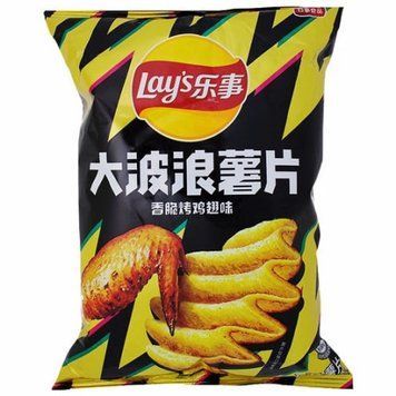 Чипсы Lay's Big Wave Potato Chips Roasted Chicken Wings Flavor 70г 1807 фото